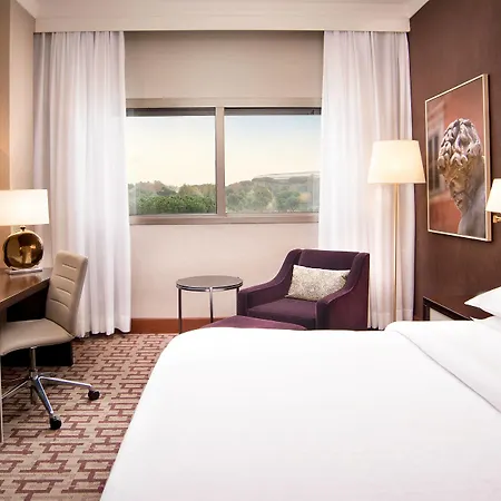 Cardo Roma, Autograph Collection 4*