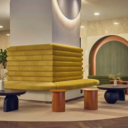 Cardo Roma, Autograph Collection Roma