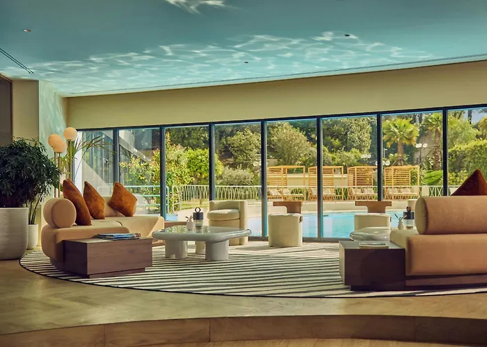 Hotel Sheraton Hotel&conference Center 4*