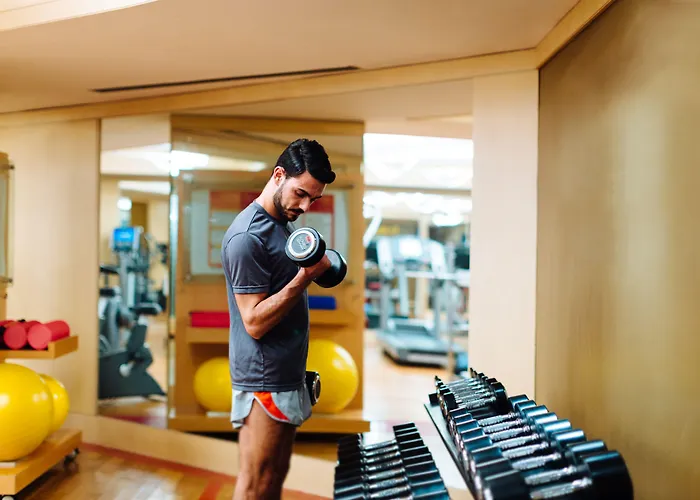 Sheraton Hotel&conference Center 4*