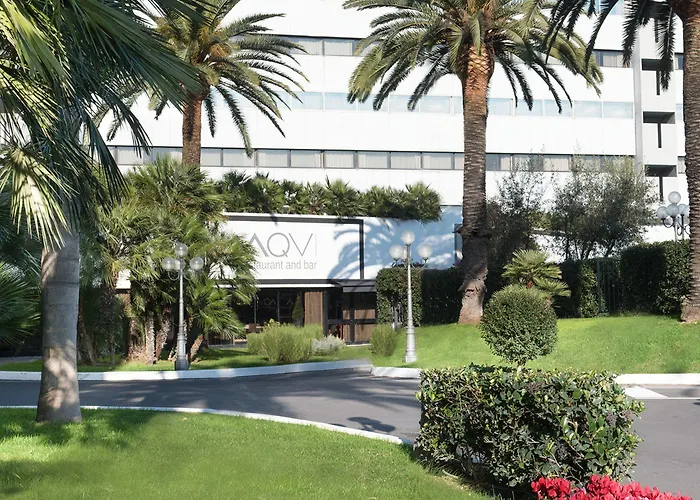 Sheraton Hotel&conference Center 4*